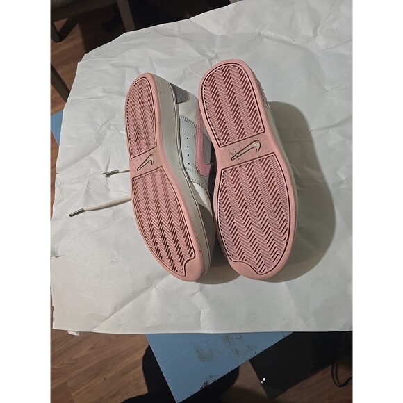 Women Nike Sneaker Size 9 Pink Check - Picture 7 of 7